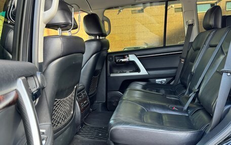 Toyota Land Cruiser 200, 2012 год, 3 100 000 рублей, 7 фотография