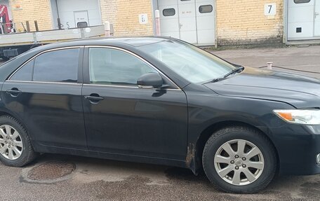 Toyota Camry, 2010 год, 720 000 рублей, 3 фотография