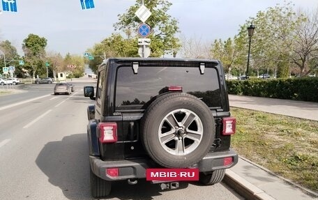 Jeep Wrangler, 2018 год, 4 000 000 рублей, 2 фотография