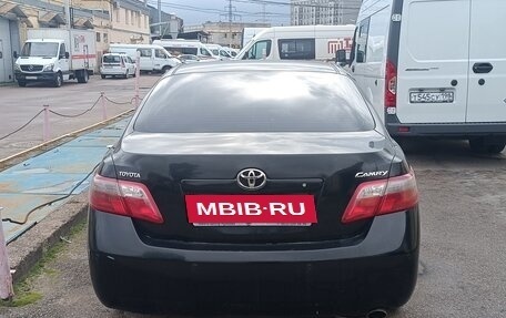 Toyota Camry, 2010 год, 720 000 рублей, 2 фотография