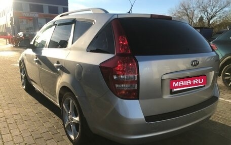 KIA cee'd I рестайлинг, 2008 год, 700 000 рублей, 5 фотография