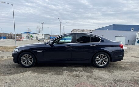 BMW 5 серия, 2012 год, 1 550 000 рублей, 2 фотография