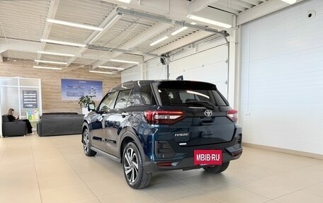 Toyota Raize I, 2021 год, 1 899 000 рублей, 4 фотография