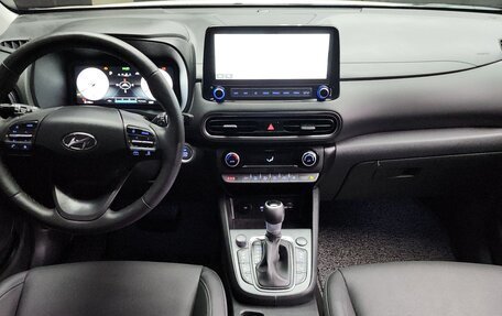 Hyundai Kona I, 2022 год, 1 793 000 рублей, 8 фотография