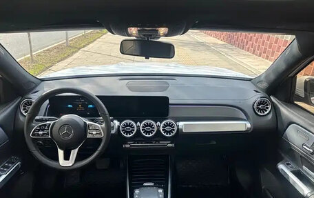 Mercedes-Benz GLB, 2022 год, 2 780 000 рублей, 14 фотография