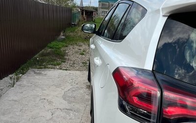 Toyota RAV4, 2015 год, 2 850 000 рублей, 1 фотография