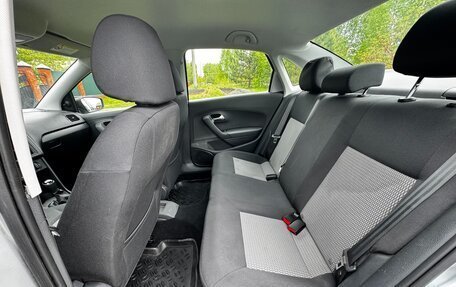 Volkswagen Polo VI (EU Market), 2013 год, 1 050 000 рублей, 8 фотография