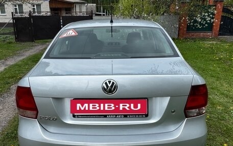 Volkswagen Polo VI (EU Market), 2013 год, 1 050 000 рублей, 2 фотография