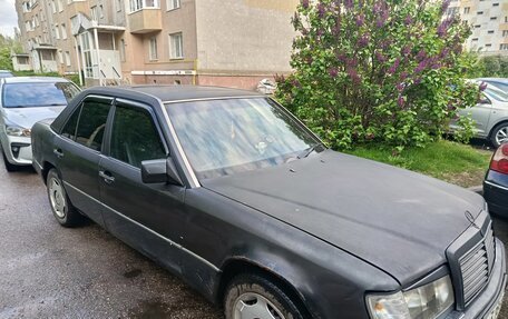 Mercedes-Benz W124, 1990 год, 160 000 рублей, 2 фотография
