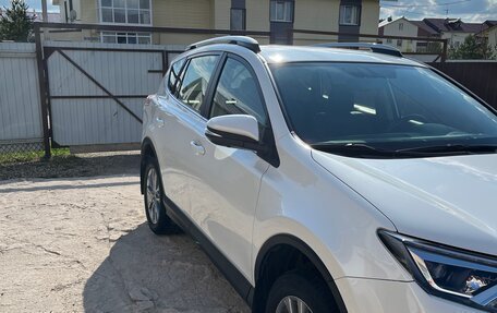 Toyota RAV4, 2015 год, 2 850 000 рублей, 12 фотография