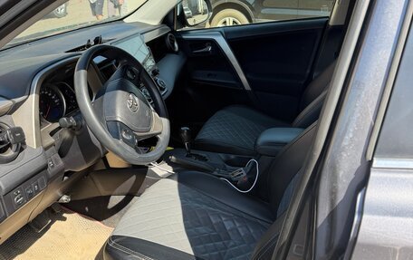 Toyota RAV4, 2014 год, 1 720 000 рублей, 3 фотография