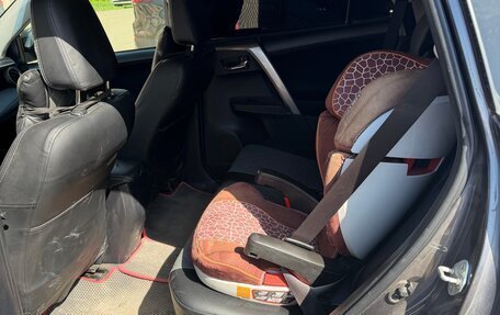 Toyota RAV4, 2014 год, 1 720 000 рублей, 2 фотография
