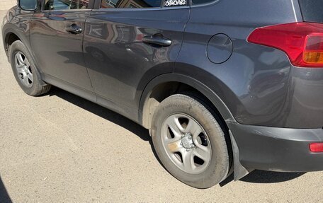 Toyota RAV4, 2014 год, 1 720 000 рублей, 4 фотография