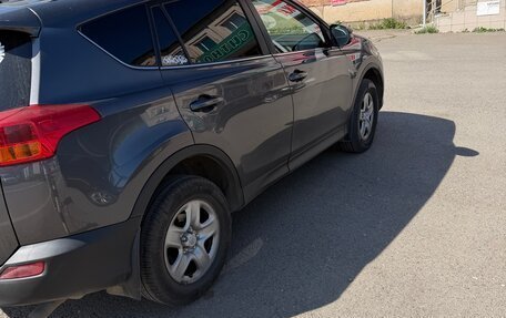 Toyota RAV4, 2014 год, 1 720 000 рублей, 6 фотография