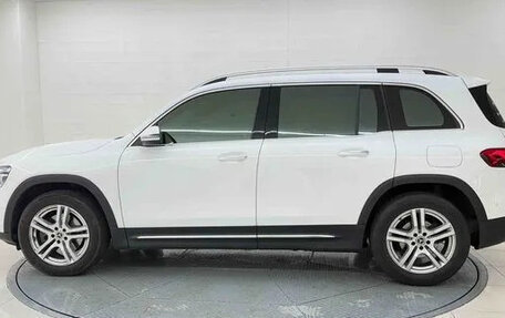 Mercedes-Benz GLB, 2022 год, 3 400 000 рублей, 7 фотография