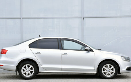 Volkswagen Jetta VI, 2013 год, 1 049 000 рублей, 4 фотография