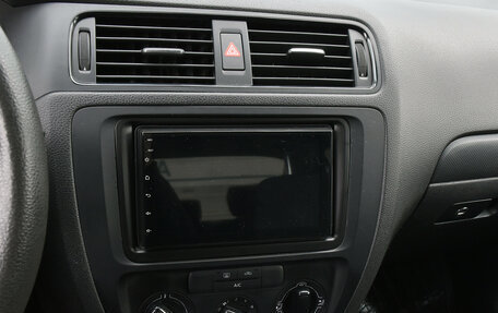 Volkswagen Jetta VI, 2013 год, 1 049 000 рублей, 12 фотография