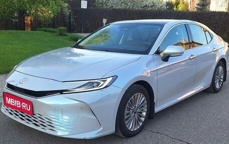 Toyota Camry, 2024 год, 4 850 000 рублей, 1 фотография