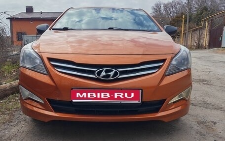 Hyundai Solaris II рестайлинг, 2014 год, 837 000 рублей, 1 фотография