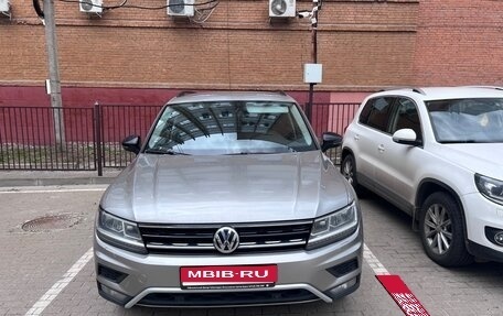 Volkswagen Tiguan II, 2019 год, 3 000 000 рублей, 1 фотография