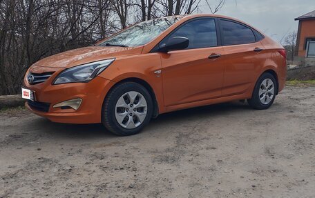 Hyundai Solaris II рестайлинг, 2014 год, 837 000 рублей, 2 фотография