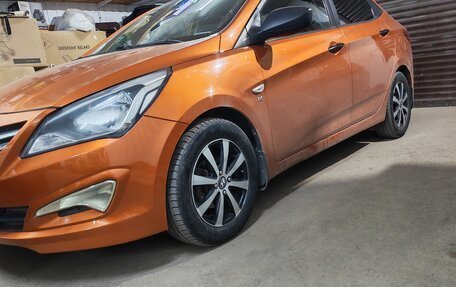 Hyundai Solaris II рестайлинг, 2014 год, 837 000 рублей, 10 фотография
