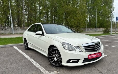 Mercedes-Benz E-Класс, 2011 год, 1 699 000 рублей, 11 фотография