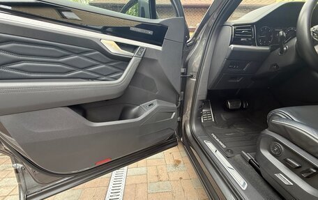 Volkswagen Touareg III, 2021 год, 8 100 000 рублей, 9 фотография