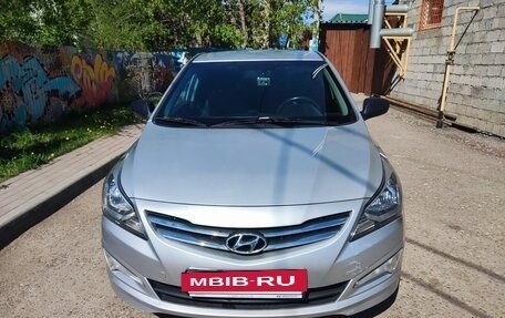 Hyundai Solaris II рестайлинг, 2014 год, 515 000 рублей, 2 фотография