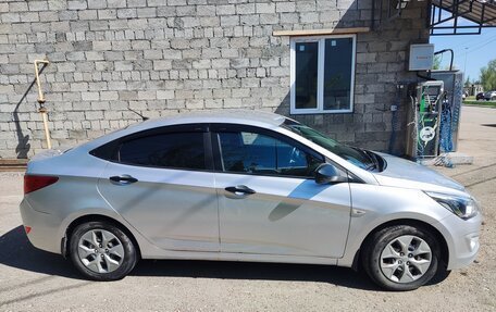 Hyundai Solaris II рестайлинг, 2014 год, 515 000 рублей, 9 фотография