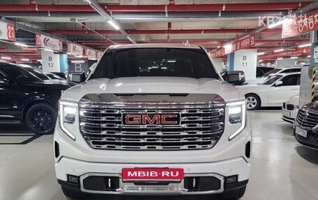 GMC Sierra, 2022 год, 6 605 000 рублей, 7 фотография