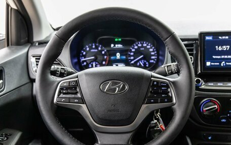 Hyundai Solaris II рестайлинг, 2021 год, 1 438 000 рублей, 18 фотография