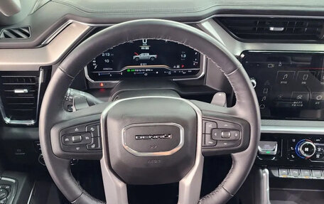 GMC Sierra, 2023 год, 8 200 000 рублей, 7 фотография