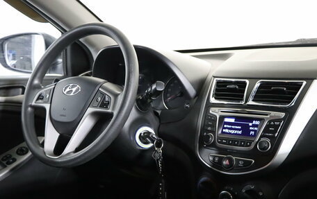 Hyundai Solaris II рестайлинг, 2014 год, 949 990 рублей, 12 фотография