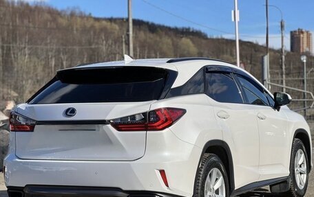 Lexus RX IV рестайлинг, 2017 год, 3 695 000 рублей, 4 фотография