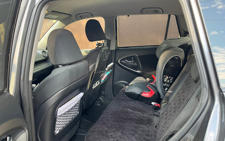 Toyota RAV4, 2012 год, 1 650 000 рублей, 17 фотография