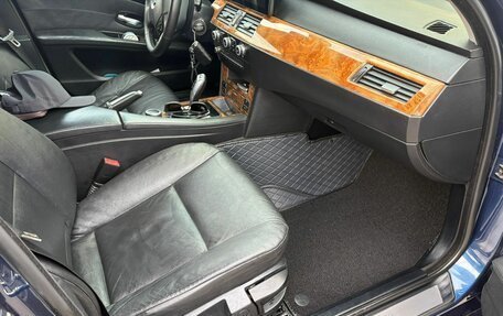 BMW 5 серия, 2008 год, 1 300 000 рублей, 5 фотография