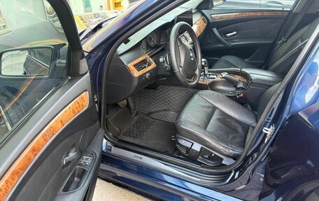 BMW 5 серия, 2008 год, 1 300 000 рублей, 9 фотография