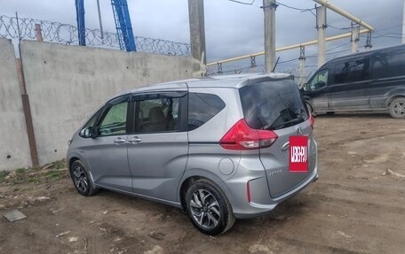 Honda Freed II, 2019 год, 1 550 000 рублей, 2 фотография