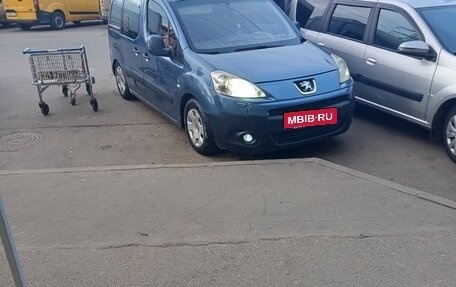 Peugeot Partner II рестайлинг 2, 2010 год, 400 000 рублей, 6 фотография