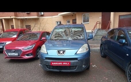 Peugeot Partner II рестайлинг 2, 2010 год, 400 000 рублей, 5 фотография