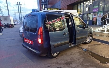 Peugeot Partner II рестайлинг 2, 2010 год, 400 000 рублей, 8 фотография