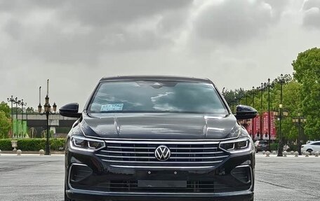 Volkswagen Lavida, 2023 год, 1 390 000 рублей, 2 фотография