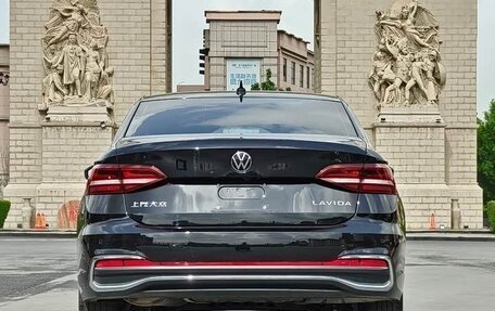 Volkswagen Lavida, 2023 год, 1 390 000 рублей, 5 фотография
