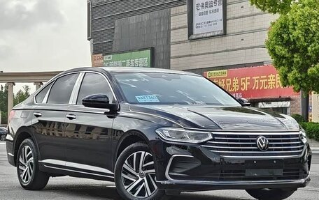 Volkswagen Lavida, 2023 год, 1 390 000 рублей, 3 фотография