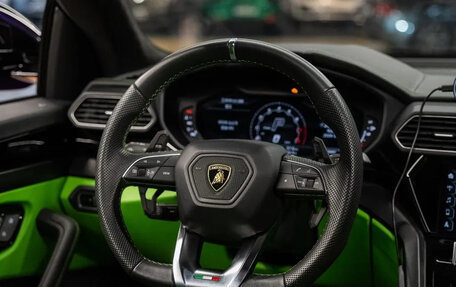 Lamborghini Urus I, 2022 год, 24 000 000 рублей, 7 фотография