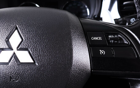 Mitsubishi Outlander III рестайлинг 3, 2014 год, 1 399 000 рублей, 18 фотография