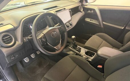 Toyota RAV4, 2019 год, 2 510 900 рублей, 13 фотография