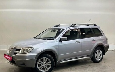 Mitsubishi Outlander III рестайлинг 3, 2004 год, 577 000 рублей, 1 фотография