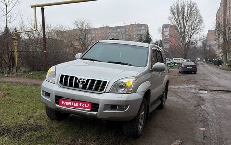 Toyota Land Cruiser Prado 120 рестайлинг, 2007 год, 2 500 000 рублей, 1 фотография